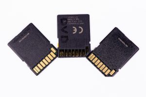 backing up smartphone photos and important files to cloud storage
