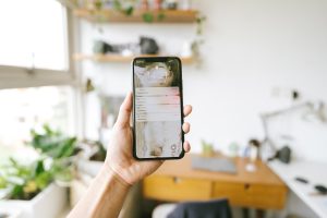 managing smartphone notifications to reduce digital distractions